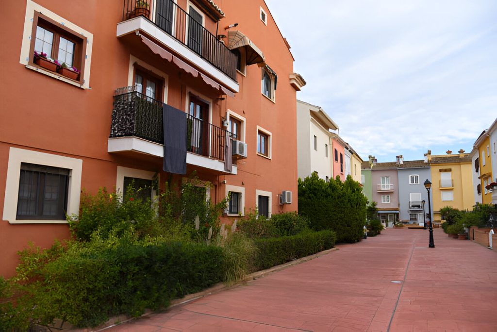 Common Practices Among Realtors in Spain