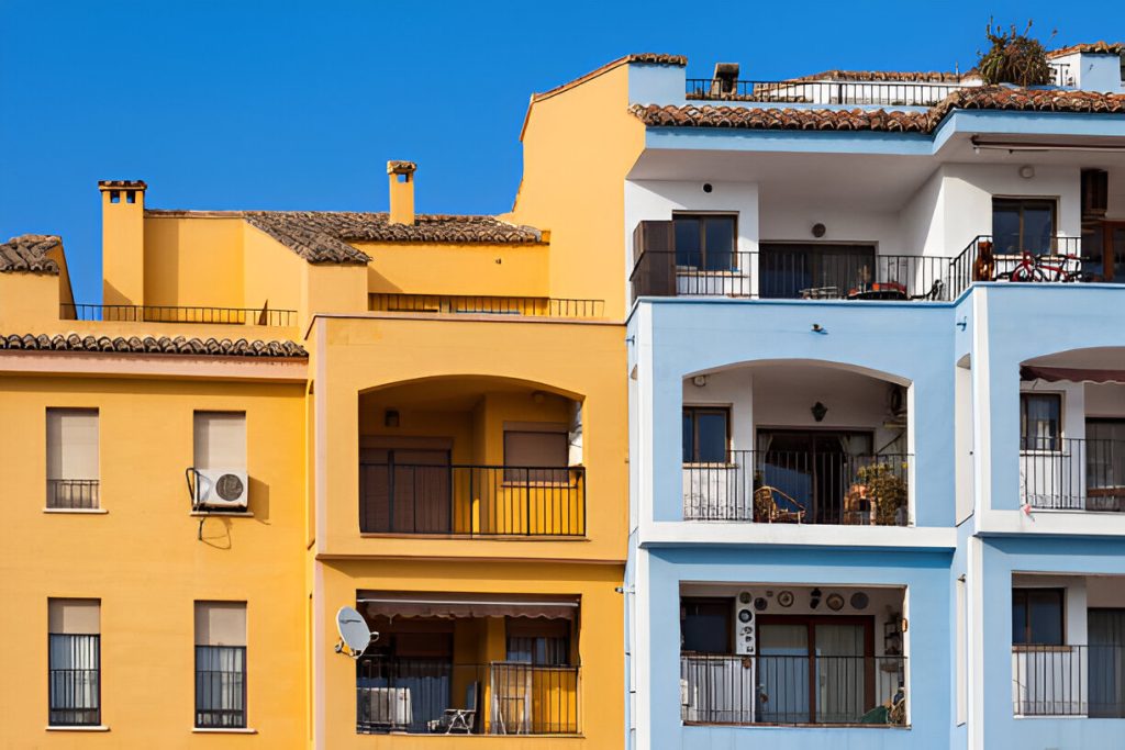 Where to Find the Most Desirable Neighborhoods in Valencia?