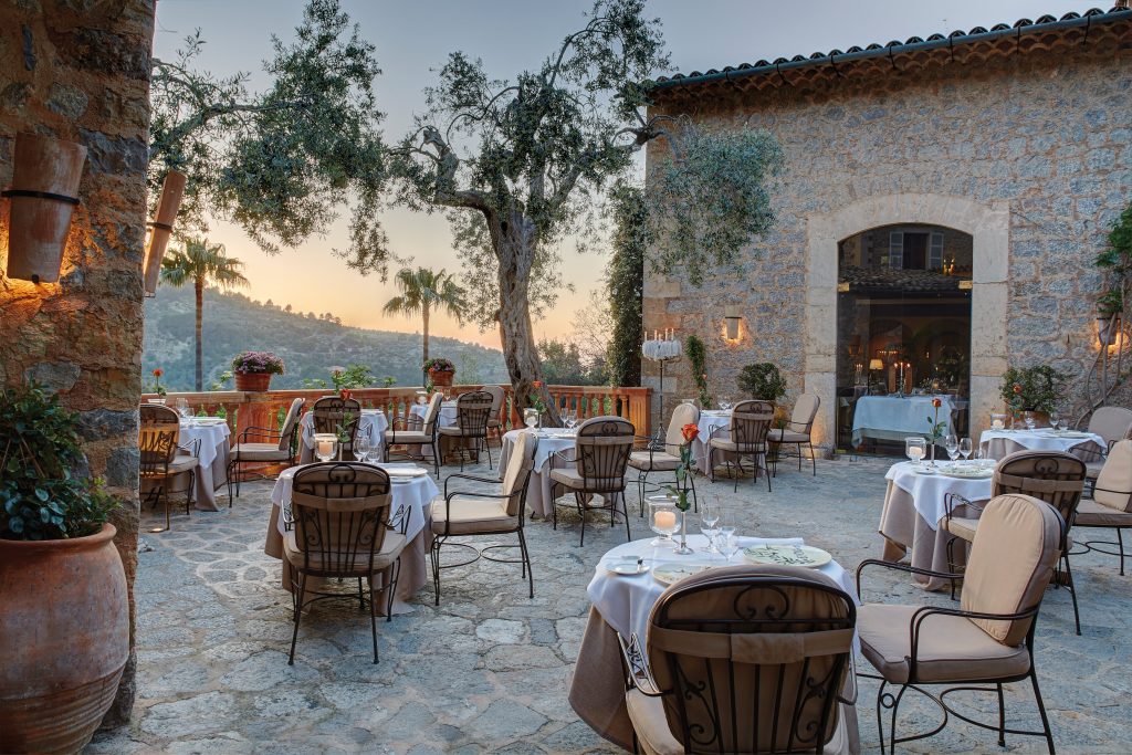 What Makes Deia Mallorca Restaurants Unique?